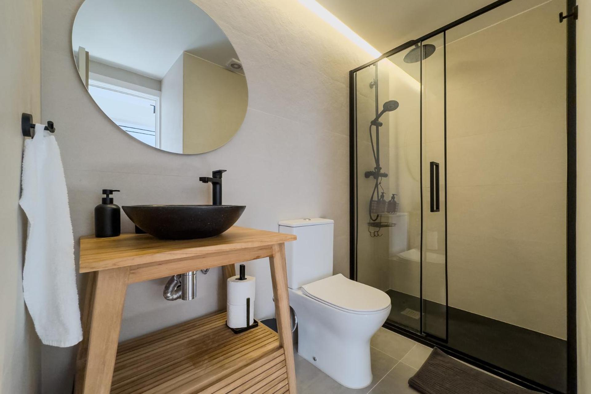 Oasis Suites Downtown Barcelona Exterior photo